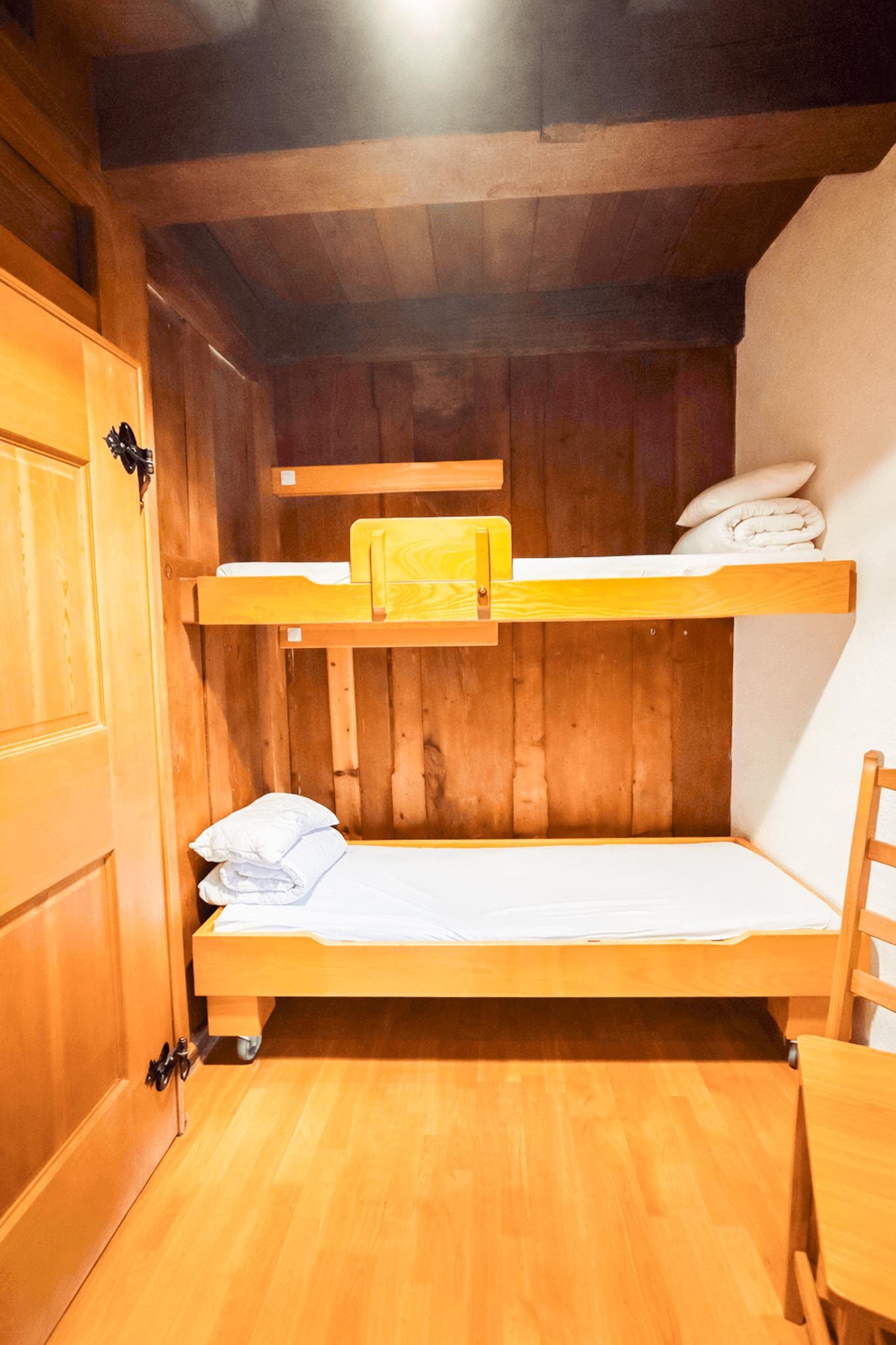Zimmer Nummer 104 für 4 Personen mit 2 Stockbetten im ersten Stock