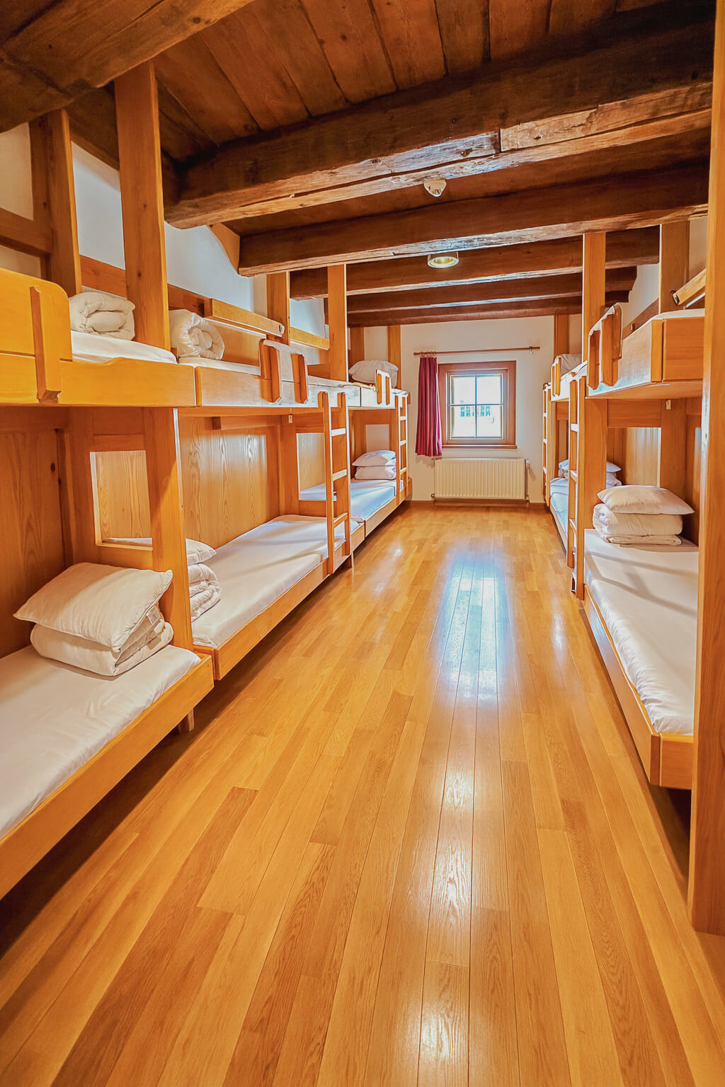 Zimmer 102 fuer 10 Personen - Angelika Kauffmann