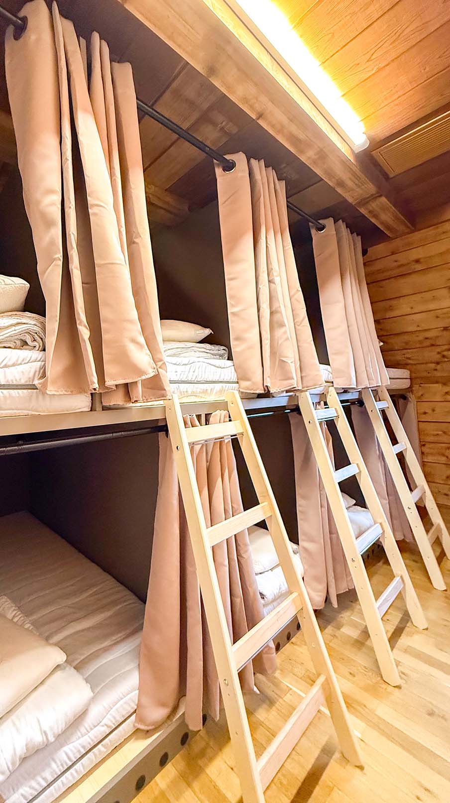 Zimmer 203 fuer 8 Personen - Therese Zauser