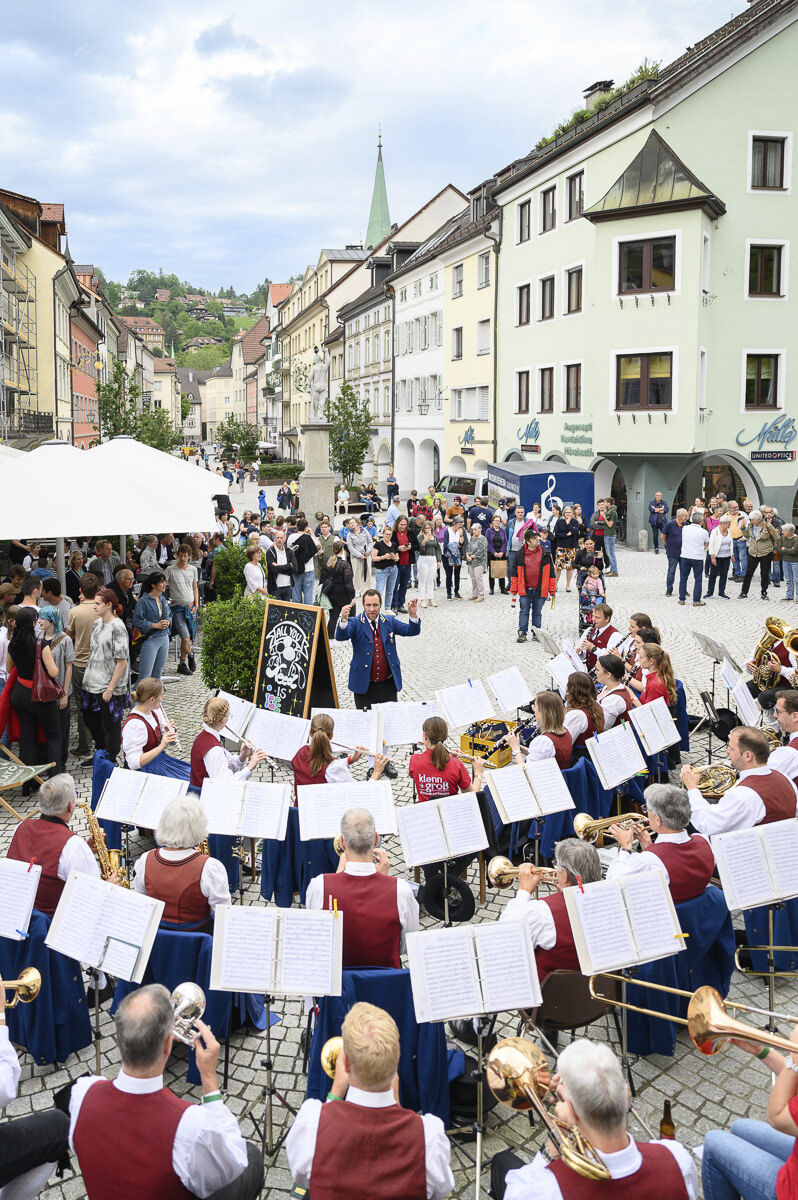 Ausblick vom Montforthaus Dach Richtung Schattenburg in Feldkirch